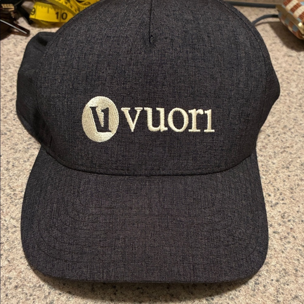 Vuori Charcoal Gray Cap